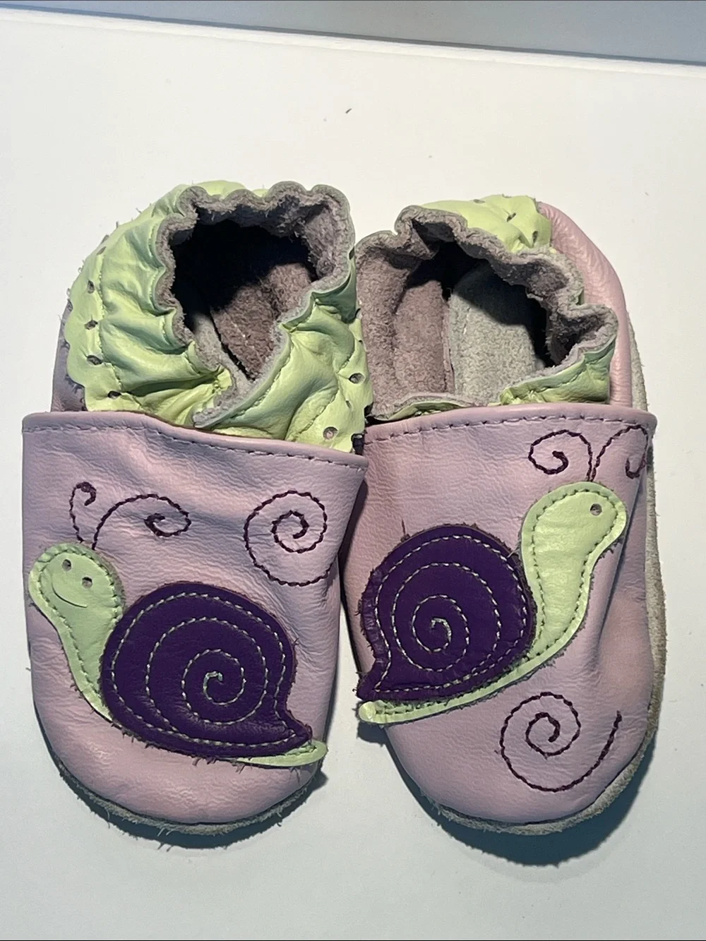 Robeez Lilac and Lime Snail Appliqué Soft Leather Baby Shoes
